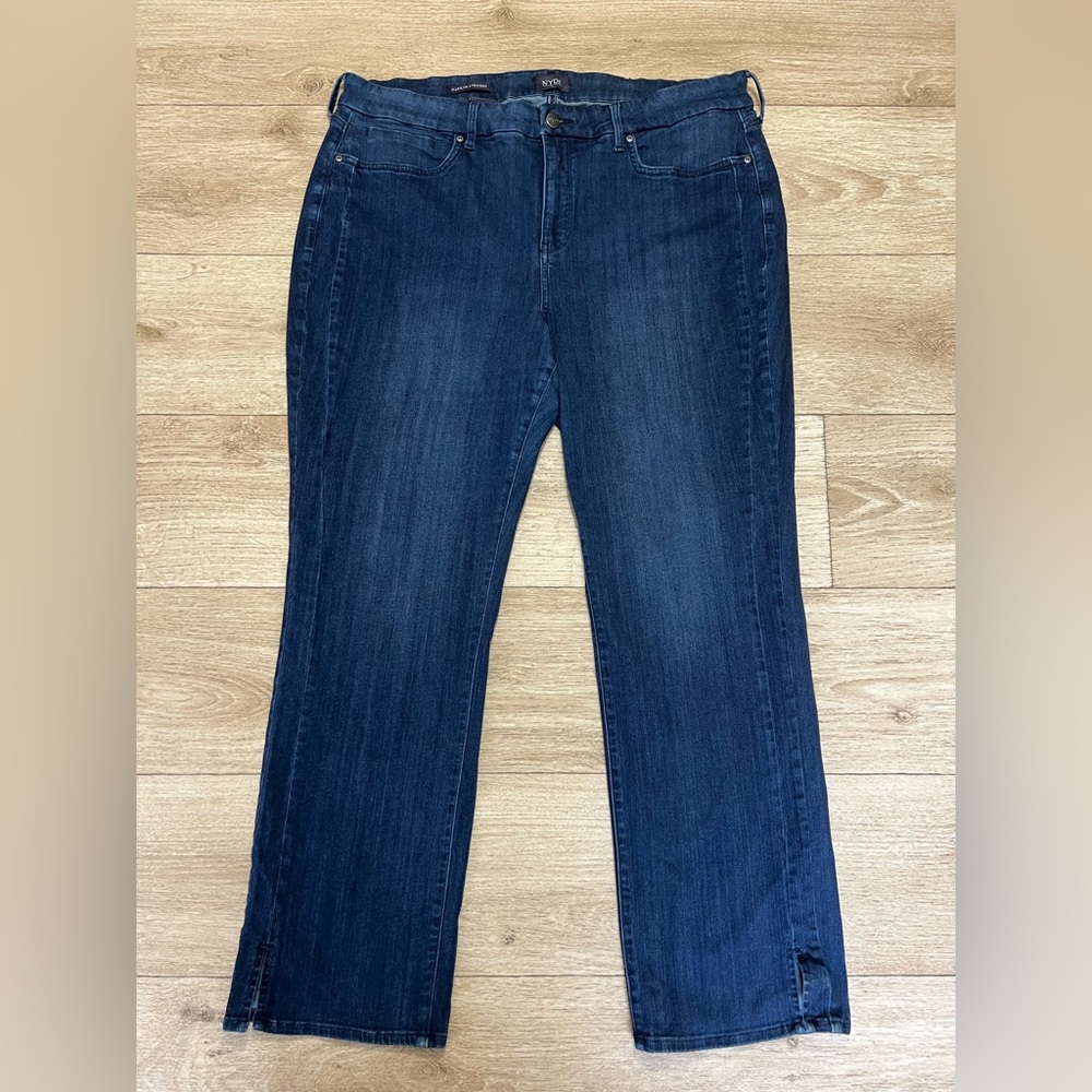 NYDJ Blue Denim Jeans 20W (40x31) Marilyn Straight Sure Stretch